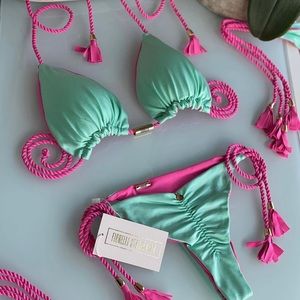 Bikinis pink/aqua, reversibles, new